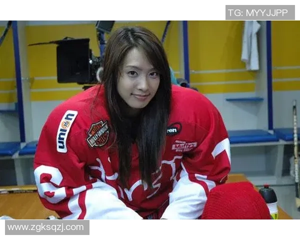 足球女神专属头像球星形象展现魅力与活力的精彩瞬间