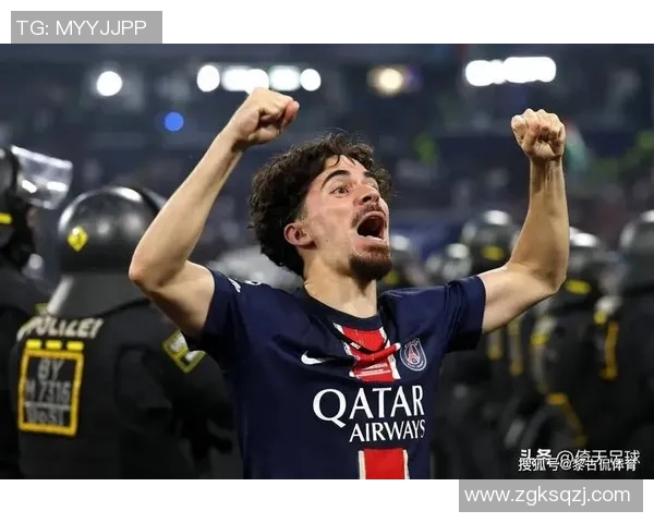 足球场上闪耀戒指的球星们